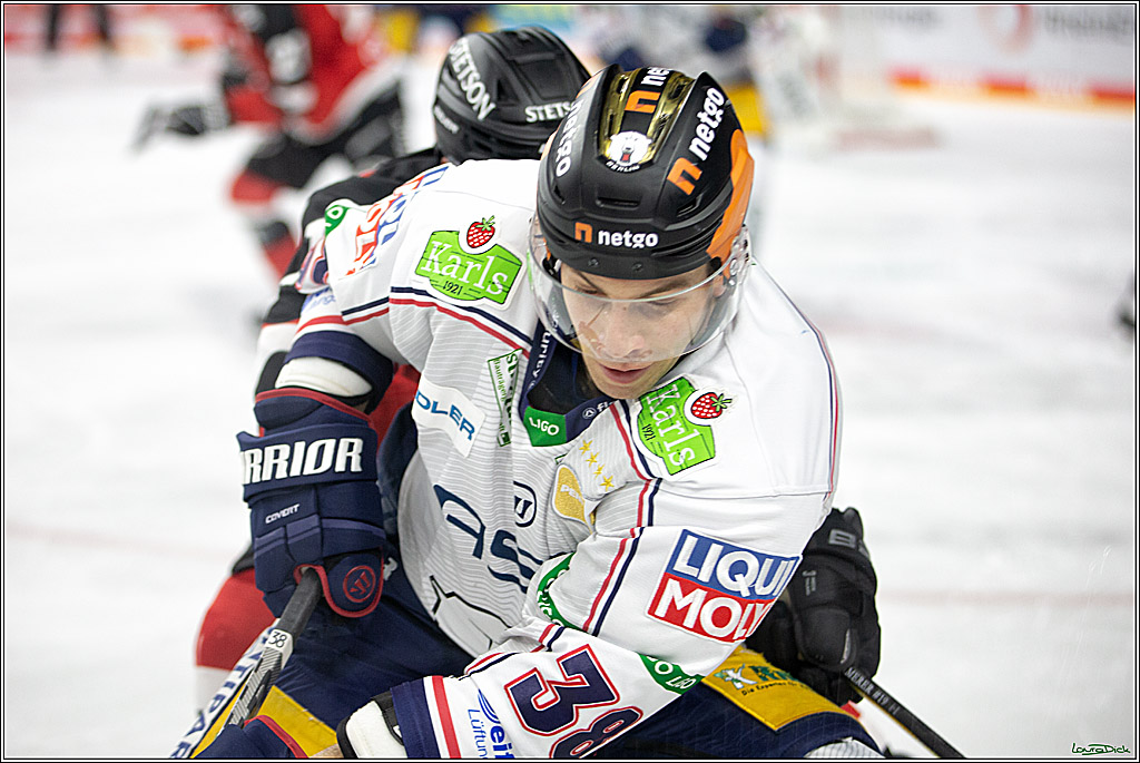 PENNY DEL; Koelner Haie- Eisbaeren Berlin; Koeln, 28.12.2021